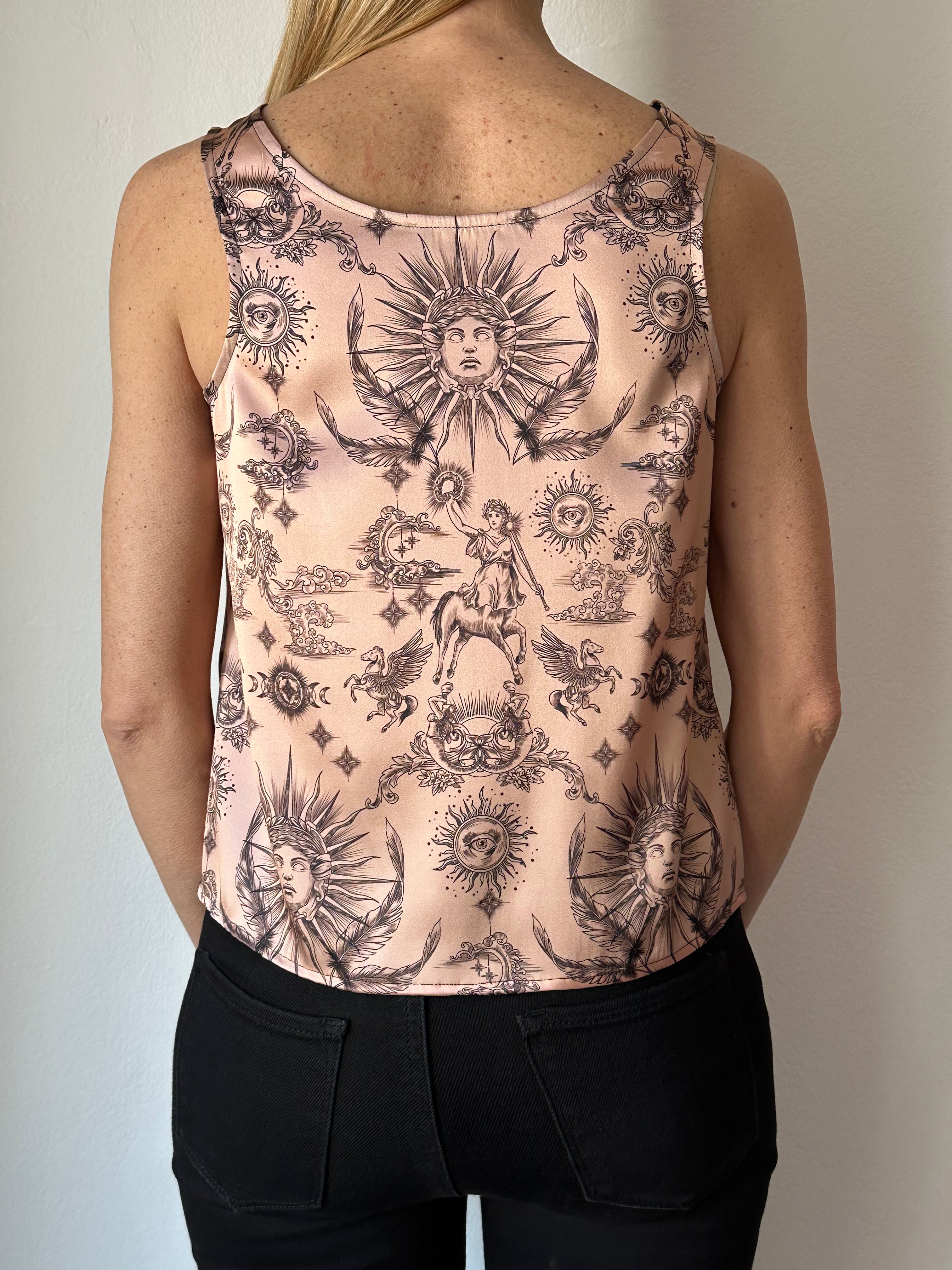 Top Vera corto