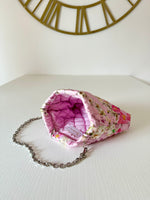 Load image into Gallery viewer, Bustina Lady
